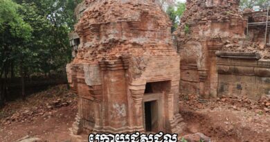 អ្នកជំនាញនៃអាជ្ញាធរជាតិអប្សរា បញ្ចប់ការជួសជុលប្រាង្គរបស់ប្រាសាទសង្កែសឹង្ហនៅផ្នែកខាងត្បូង-APSARA National Authority to complete the restoration of Songkae Soeng Temple’s southern tower -​ 13 March 2025