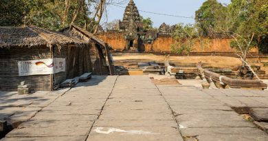 អាជ្ញាធរជាតិអប្សរា និងGIZ កំពុងបន្តគម្រោងជួសជុលបង្កាន់ដៃនាគរានហាលខាងកើត ប្រាសាទបន្ទាយសំរ៉ែ-APSARA National Authority and Deutsche Gesellschaft für Internationale Zusammenarbeit (GIZ) Continue Restoration of Naga Balustrades at Banteay Samré Temple - 24 February 2026 អាជ្ញាធរជាតិអប្សរា និងGIZ កំពុងបន្តគម្រោងជួសជុលបង្កាន់ដៃនាគរានហាលខាងកើត ប្រាសាទបន្ទាយសំរ៉ែ-APSARA National Authority and Deutsche Gesellschaft für Internationale Zusammenarbeit (GIZ) Continue Restoration of Naga Balustrades at Banteay Samré Temple - 24 February 2026